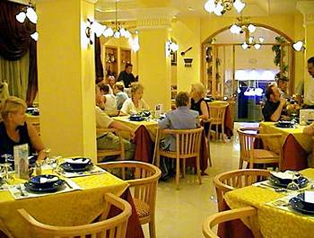 Photo of restaurant of hotel