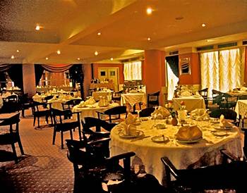 Photo of restaurant of hotel