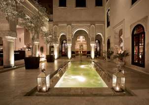 Photo of restaurant of hotel